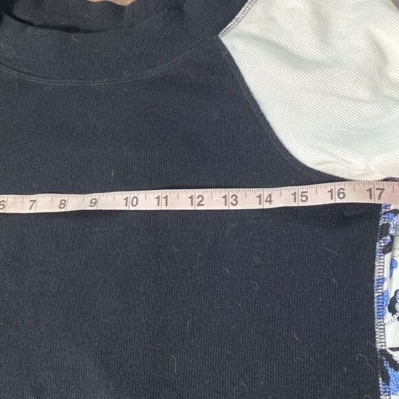 Chicos Zenergy floral zip back shirt/top/tunic Sz O - Picture 8 of 9